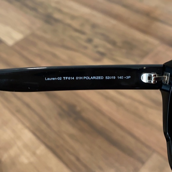 LIGHTLY WORN Tom Ford Lauren-02 polarized main image 4
